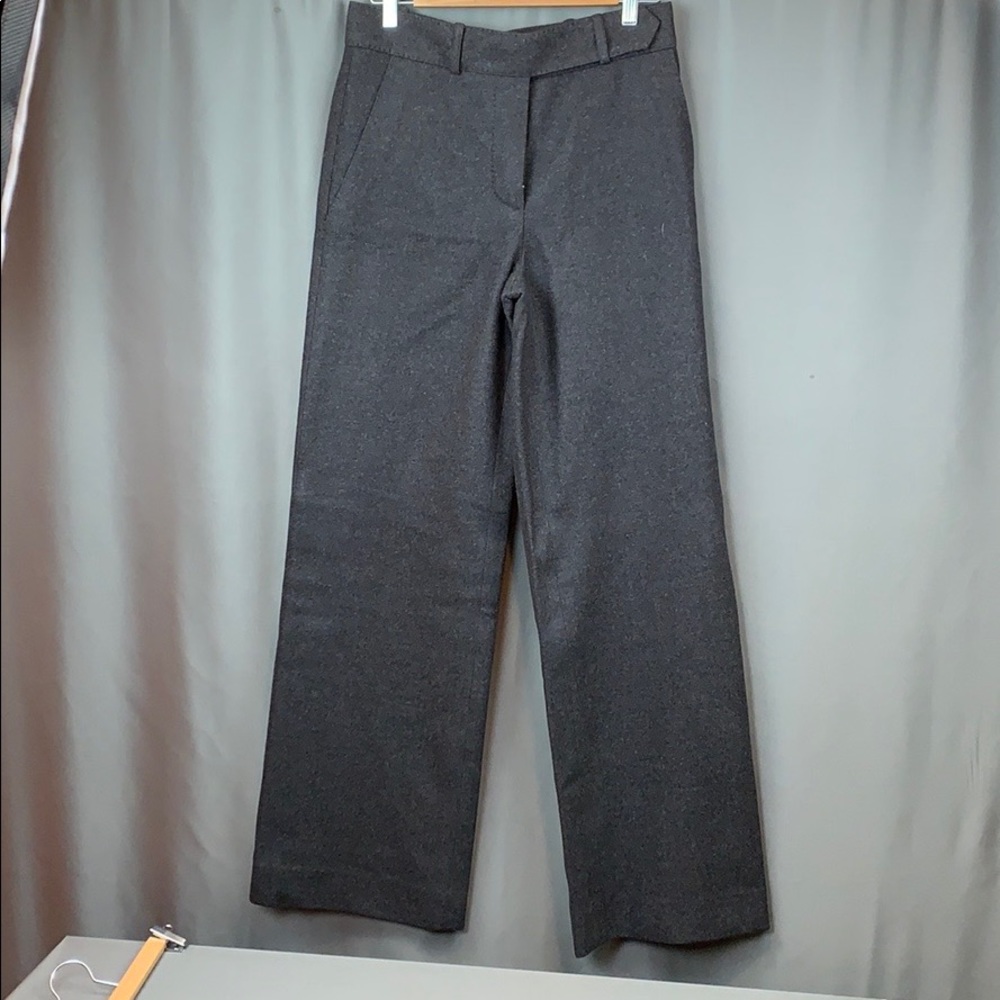 Louis Vuitton women’s wall panels, size 40